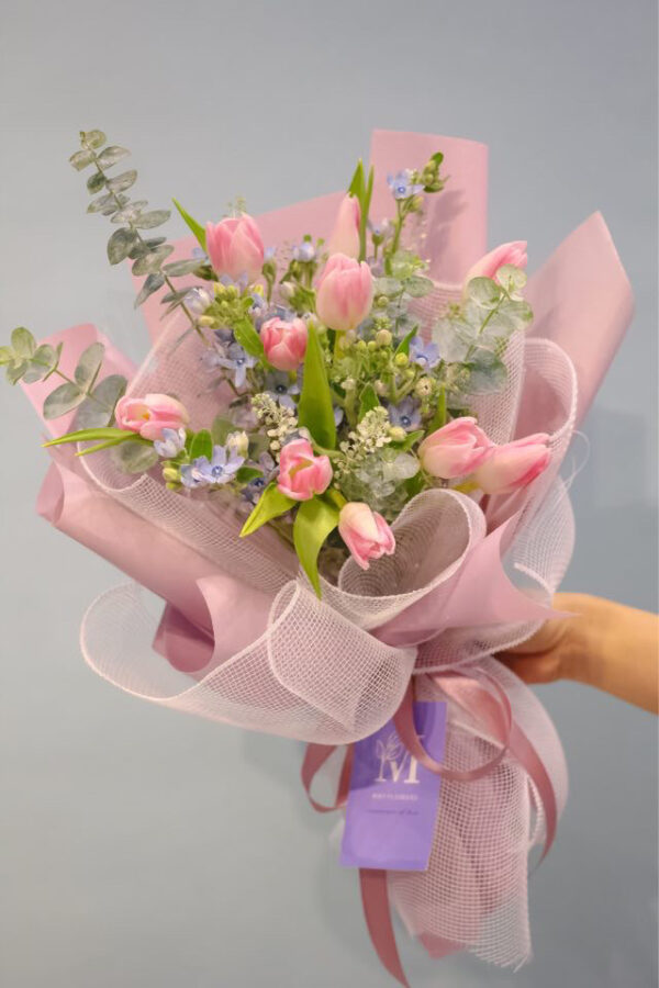 Chọn hoa sinh nhật tặng vợ yêu để lấy lòng chuẩn dành cho ông chồng
